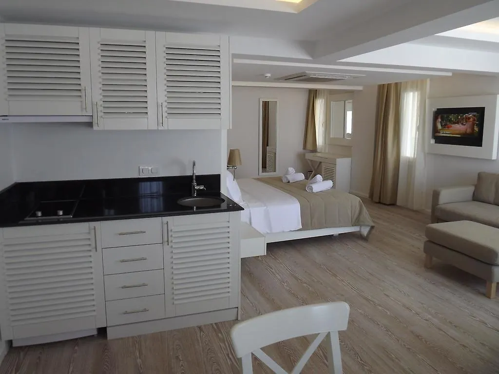 Alesta Yacht Hotel Fethiye