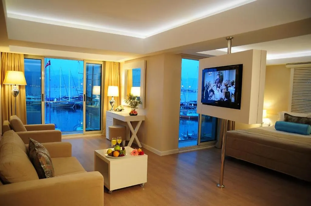 Alesta Yacht Hotel Fethiye